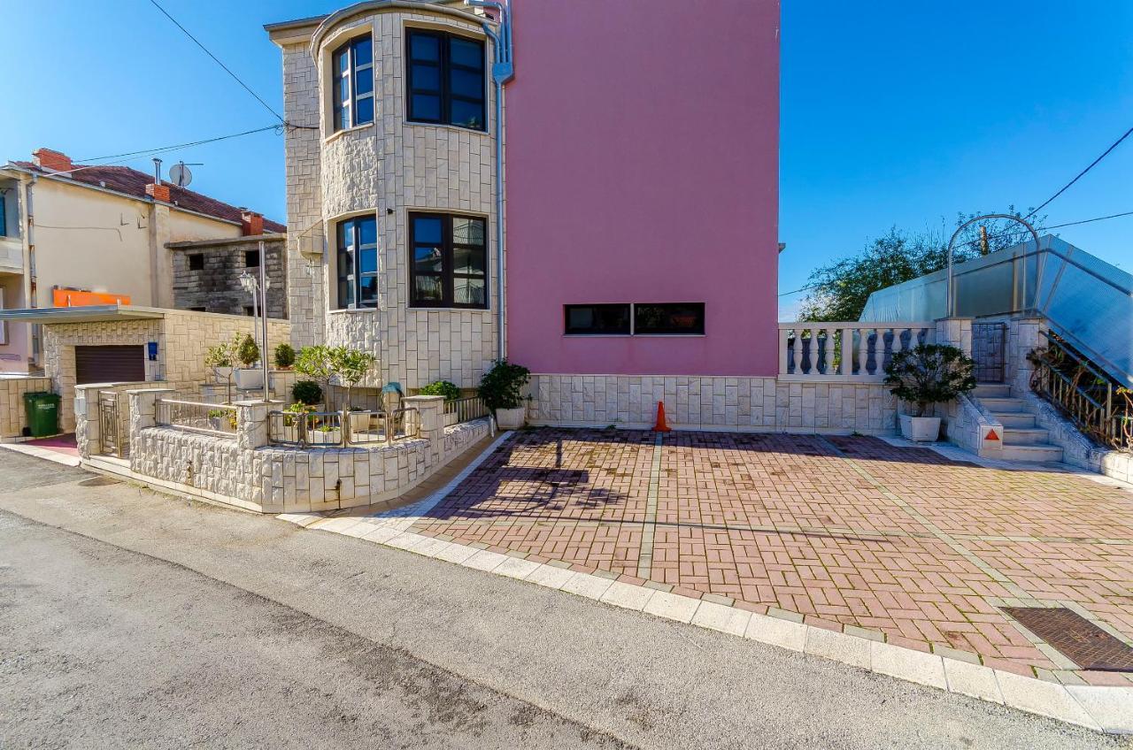 Apartments Anna Trogir Eksteriør bilde