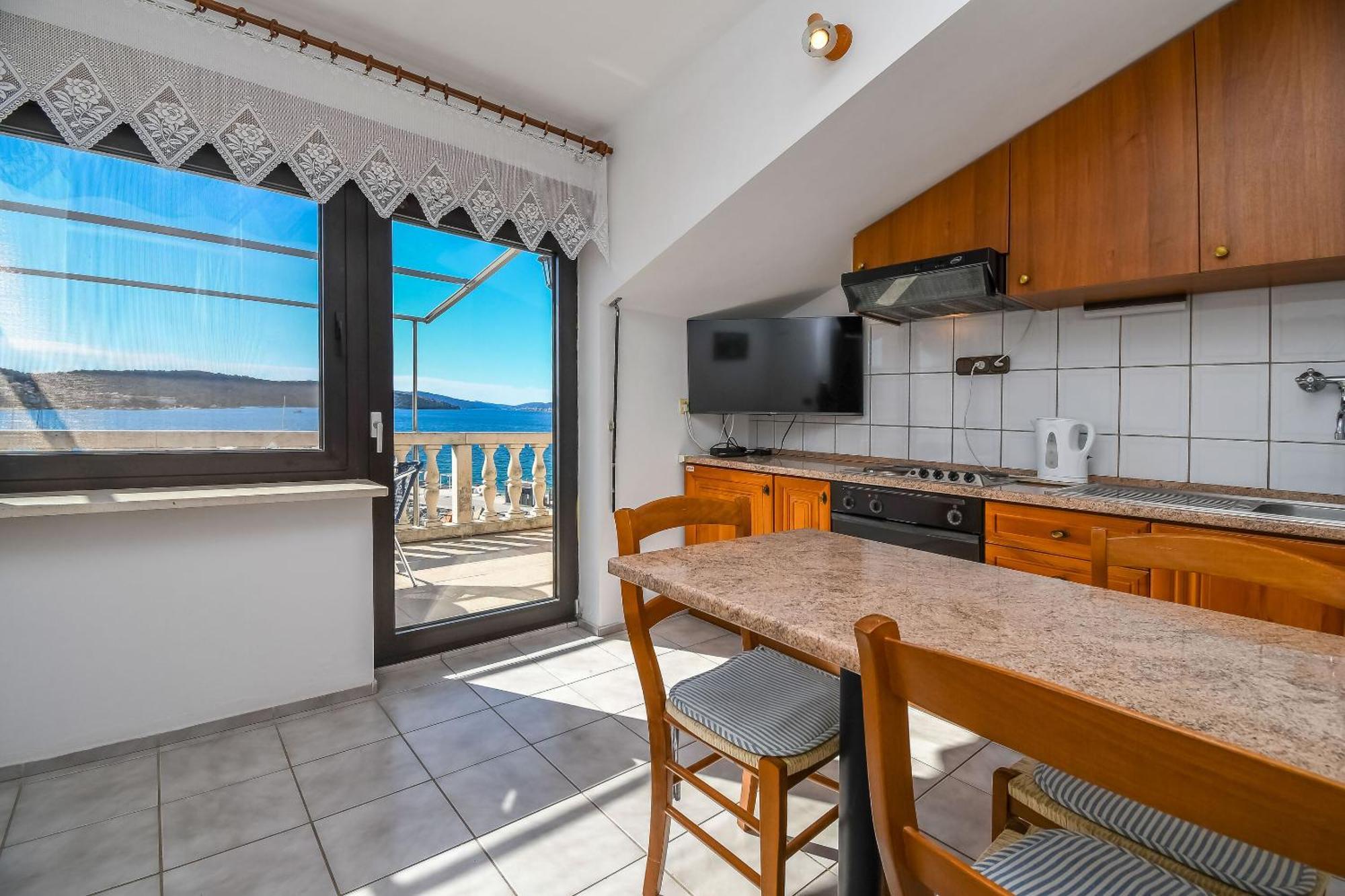 Apartments Anna Trogir Eksteriør bilde