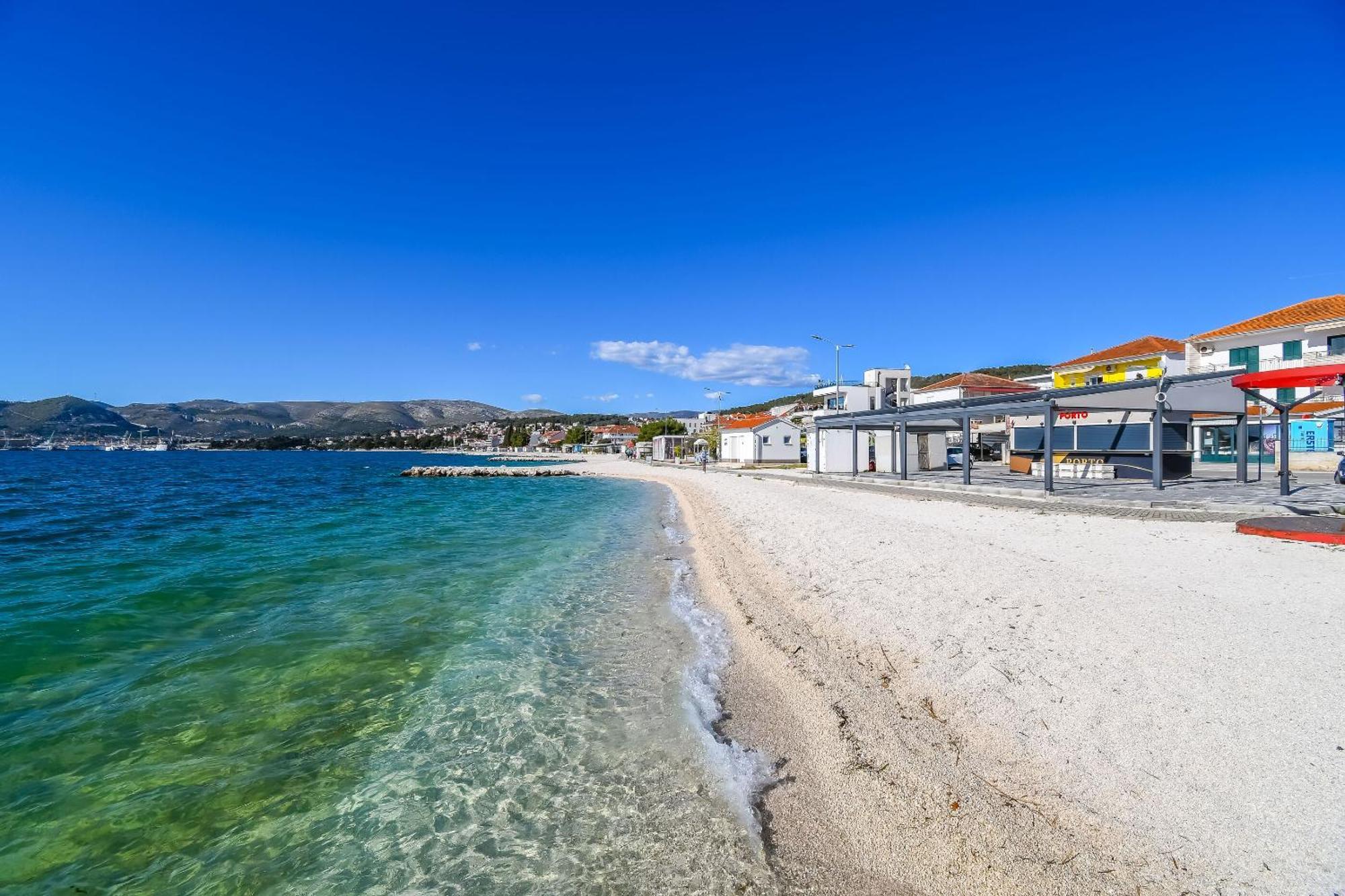 Apartments Anna Trogir Eksteriør bilde